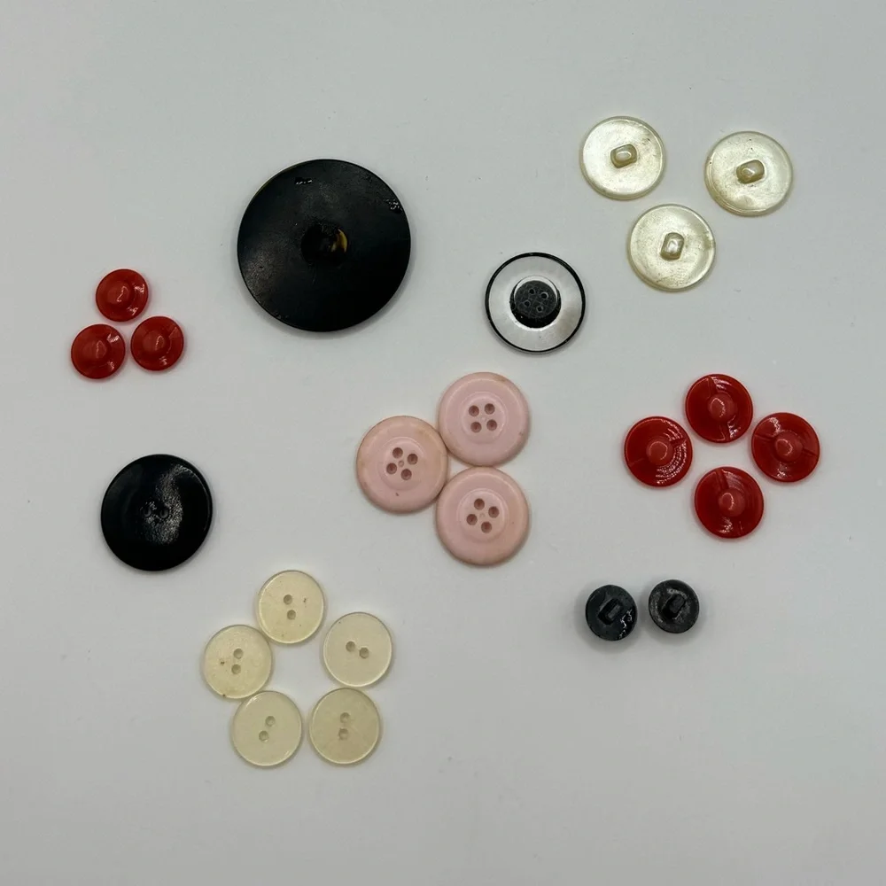 VINTAGE Crystal Plastic & MOP Buttons - Lot of 23